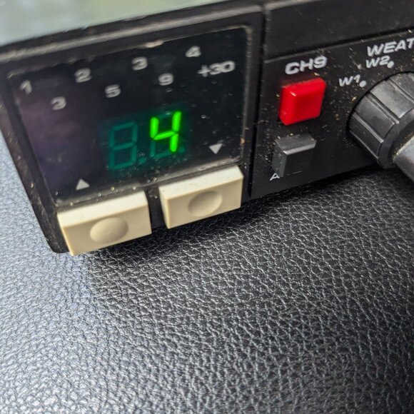 Vintage Midland Weather Max Mini 40 channel CB & VHF Radio Model 77-116 READ - Picture 2 of 15